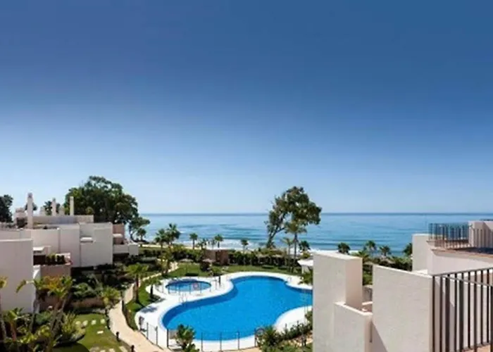 Sunny Sea Oasis - * Estepona