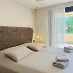 Sunny Sea Oasis - Apartmán *