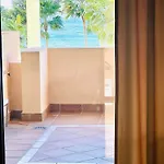 Sunny Sea Oasis - *